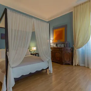 Opera Boutique Bed and breakfast Florencia
